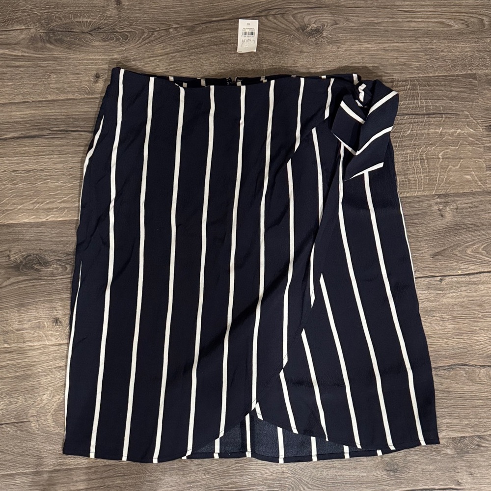 LOFT Navy and White Striped Pencil Skirt